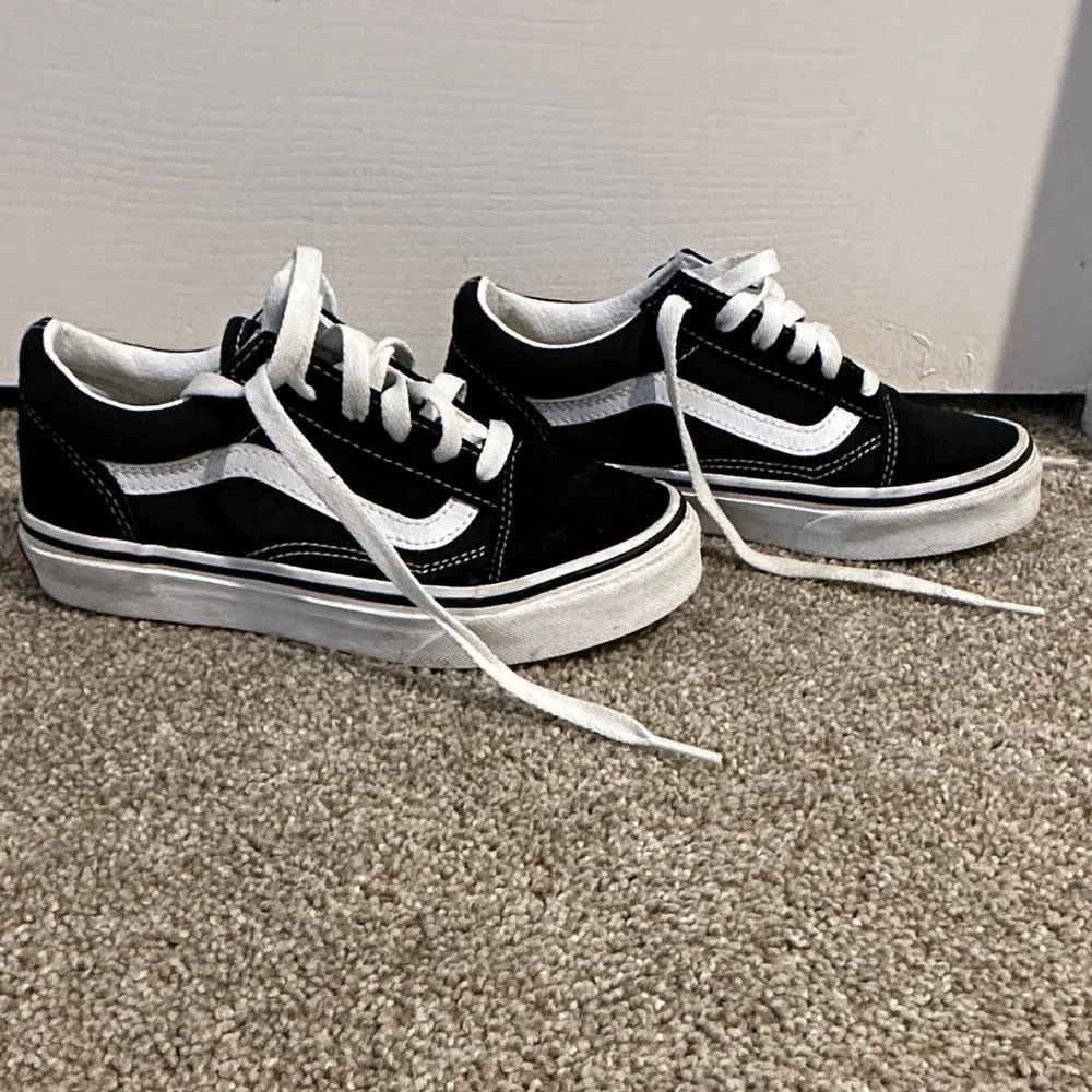 Vans Classic Black and White Low-Tops